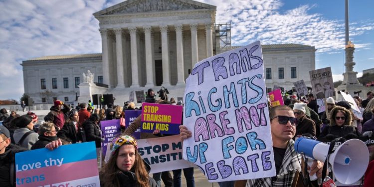 Trump’s DOJ drops challenge to gender-affirming care bans but urges Supreme Court to issue decision